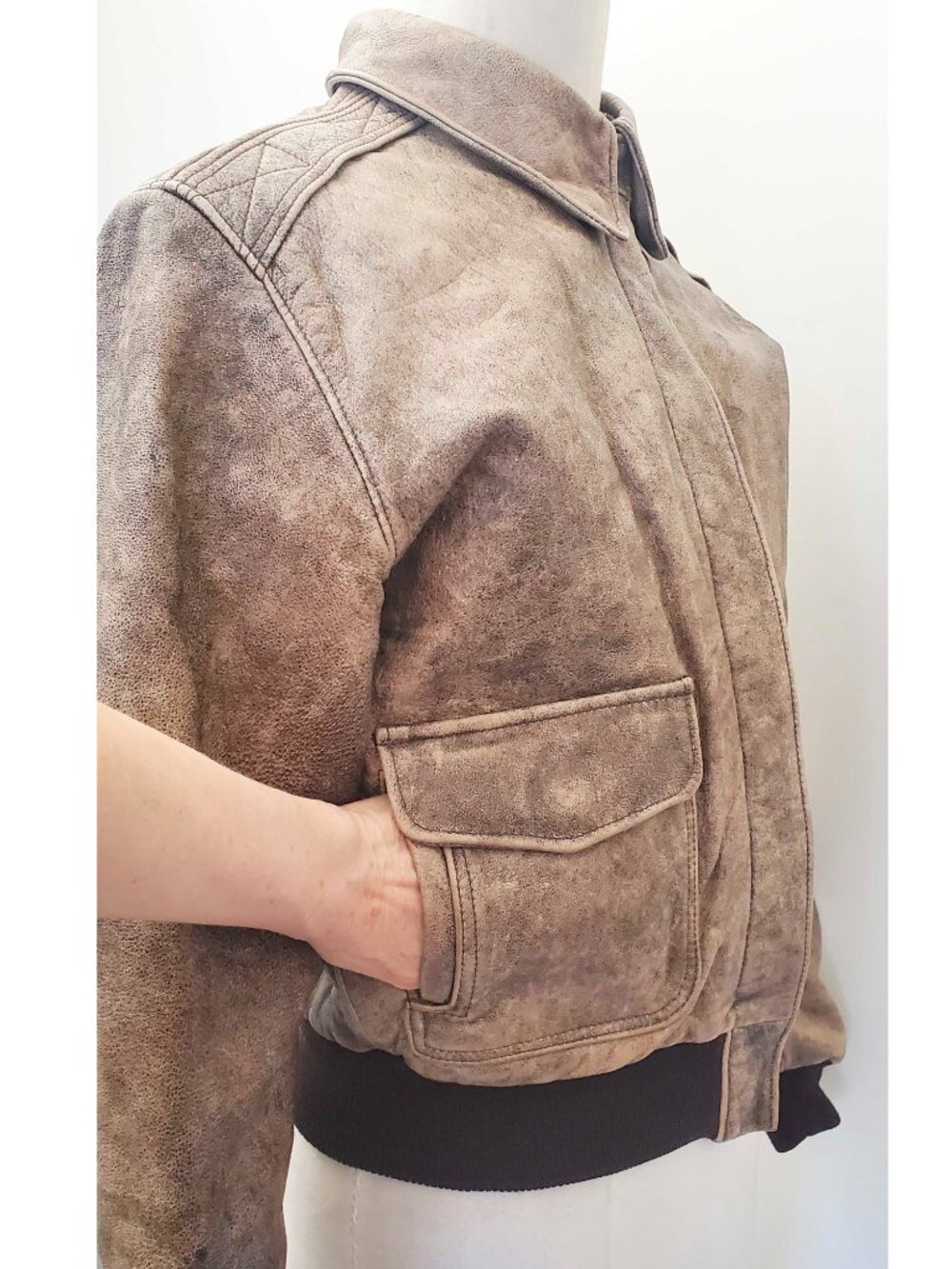 VTG L.L. Bean Women's "Flying Tiger" A-2 Leather Jacket Brown Bomber USA Made 6 - Picture 10 of 12